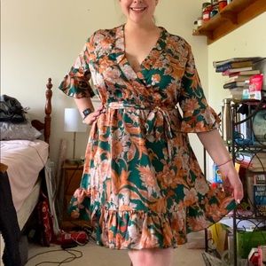 CLOSET SALE NWT Floral faux wrap dress